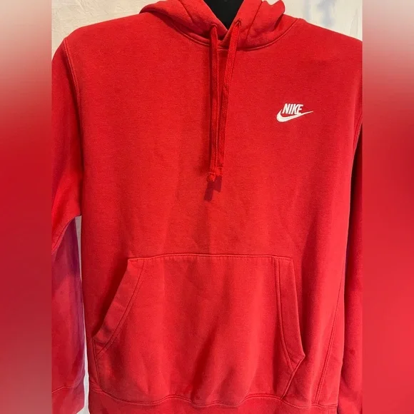 Men’s Nike Sportswear Club Fleece Red Pullover Hoodie Small - Picture 2 of 7
